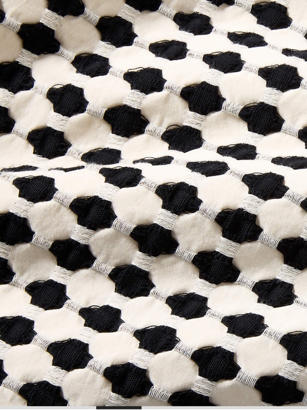 Like New CB2 Estela Black & White Full/Queen organic cotton duvet cover.